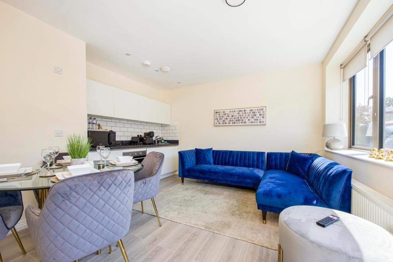 Prime Luxury, Heathrow, Freeparking, Wifi, Netflix Apartamento Yiewsley